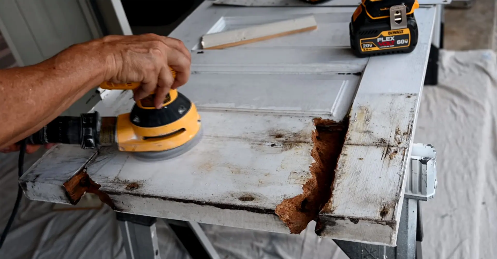 Dịch Vụ Sửa Đồ Gỗ Tại Nhà: Giải Pháp Hiệu Quả Cho Những Vấn Đề Thường Gặp